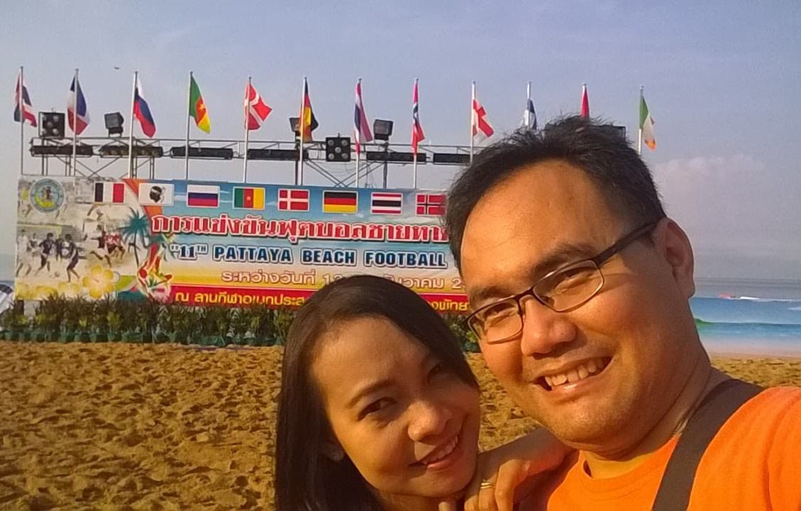 Gambar untuk Morning on Pattaya beach, Thailand, near the international beach volleyball tournament event