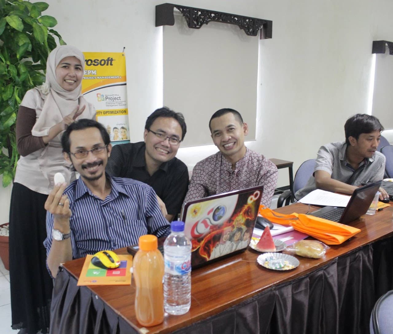 Gambar untuk With the Great People of Indonesia