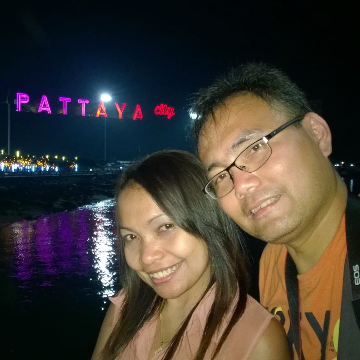 Gambar untuk Visiting one of the Red Light Districts in Pattaya, Thailand